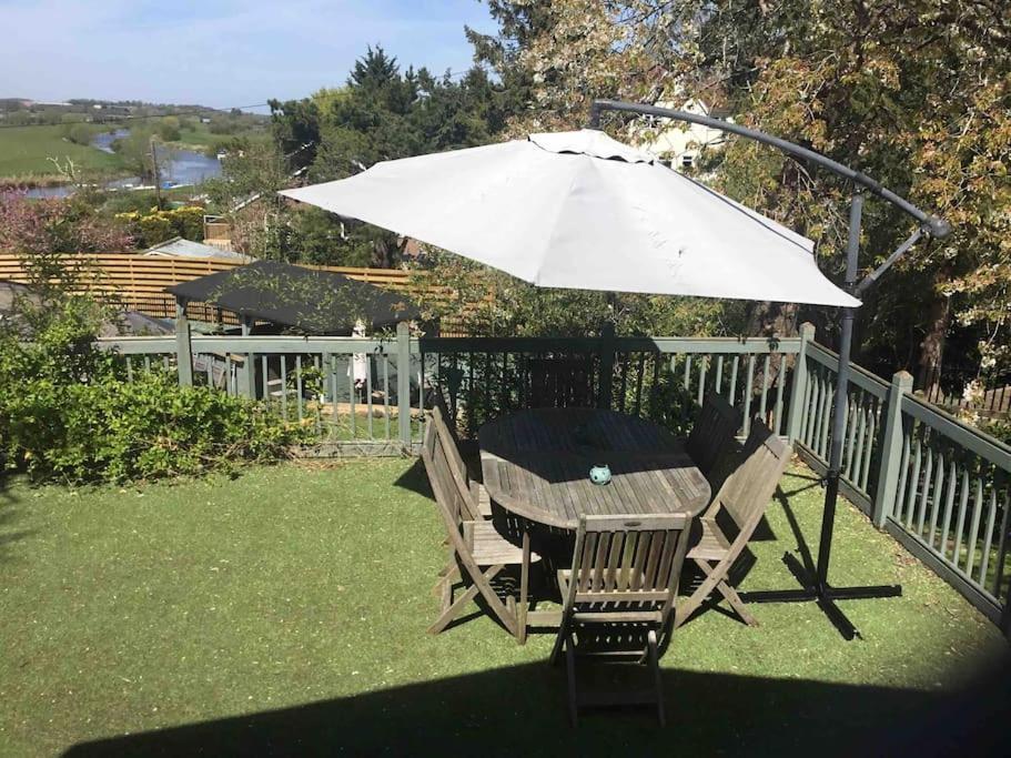 Bens Hollow With Hot Tub Bredon Exterior photo